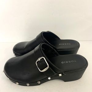 Torrid PU Studded Clog Size 7WW